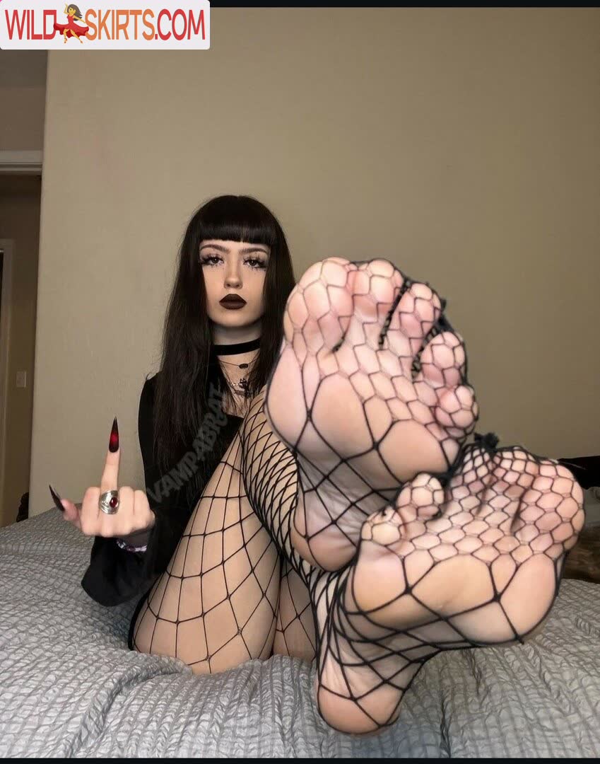 Madam Vampa / MadamZomboDomme / vampabrat nude Instagram leaked photo #5