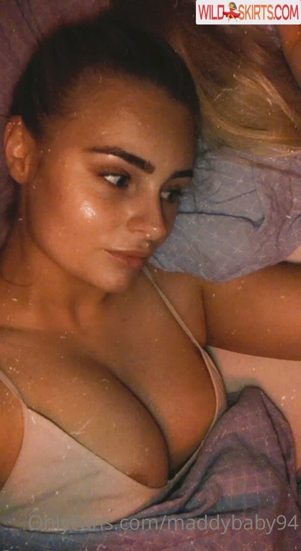 Maddybaby94 nude leaked photo #25