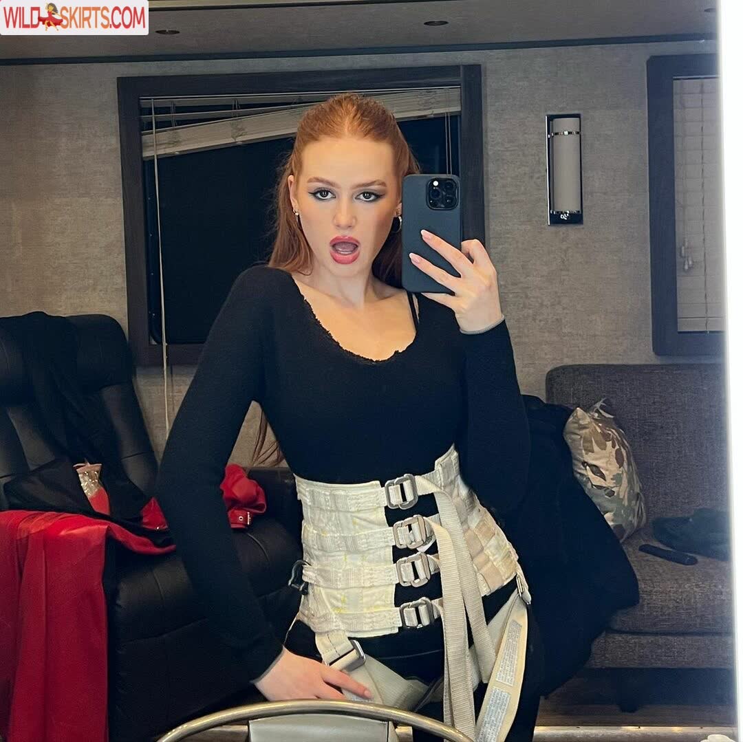 Madelaine Petsch nude leaked photo #89