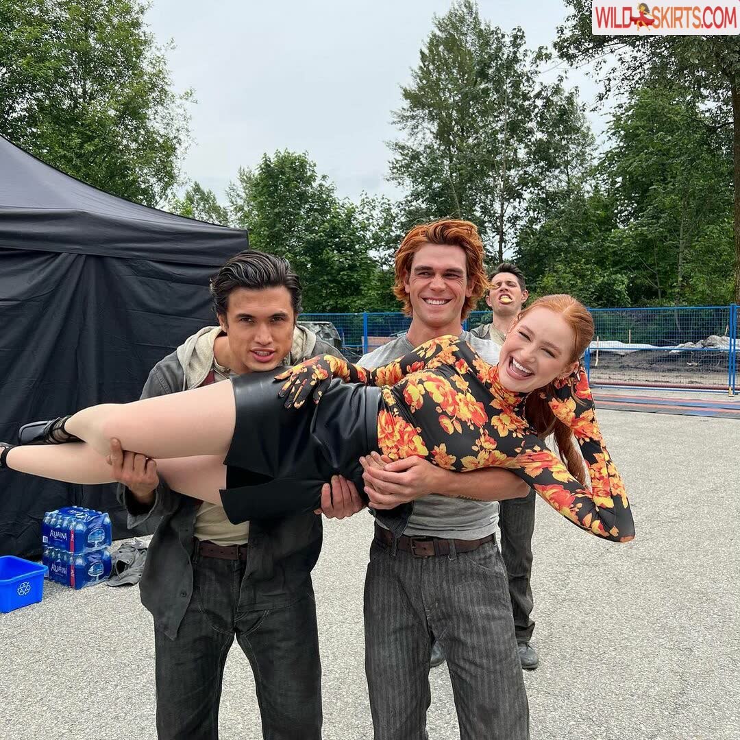 Madelaine Petsch / madelame nude Instagram leaked photo #7