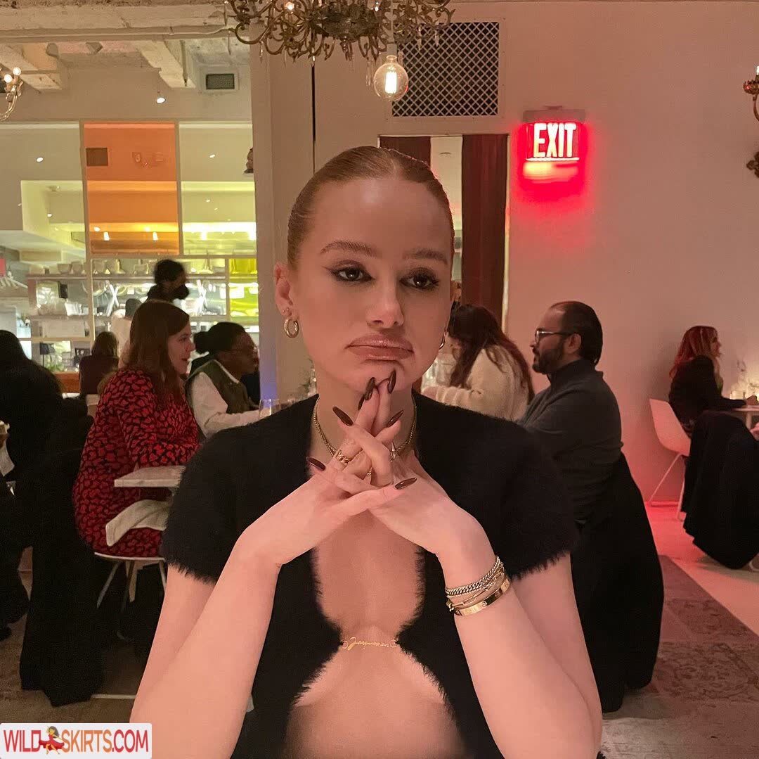 Madelaine Petsch / madelame nude Instagram leaked photo #18