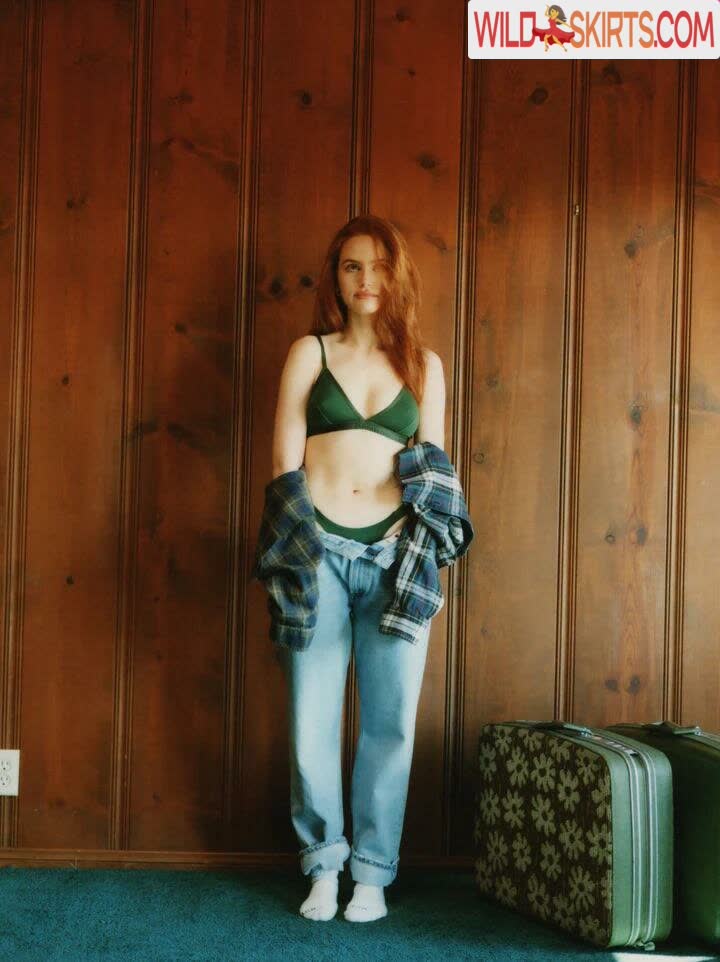 Madelaine Petsch nude leaked photo #170