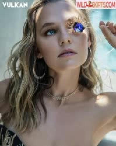 Madison Iseman / Jumanji / itsmsmadi / madisoniseman nude OnlyFans, Instagram leaked photo #34