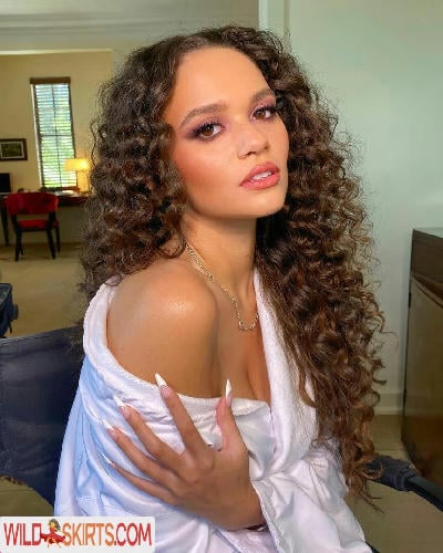 Madison Pettis / madisonpettis nude Instagram leaked photo #9