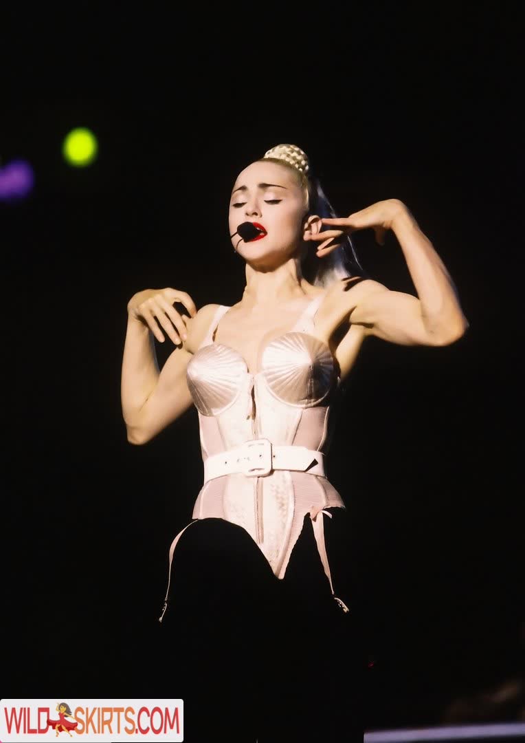 Madonna nude OnlyFans, Instagram leaked photo #4