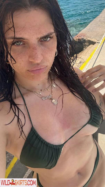 Mae Muller / maemuller nude Instagram leaked photo #110