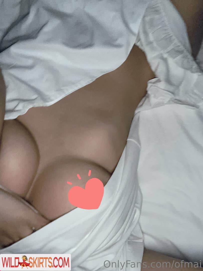 Mai Le nude leaked photo #8