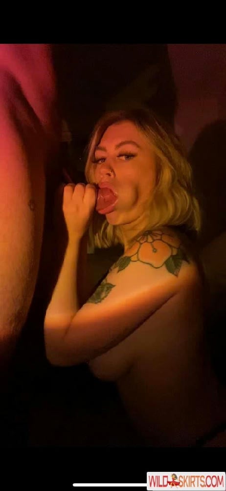 Maisy / maisyliciousx / maisystella / maisythebarista nude OnlyFans, Instagram leaked photo #41