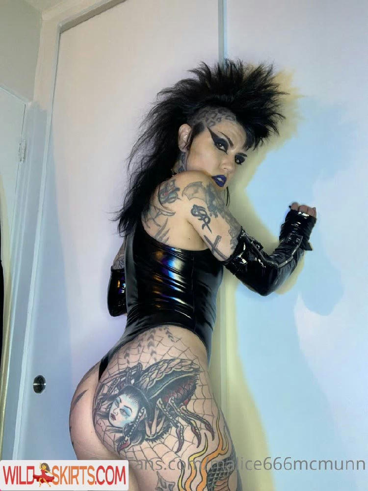 Malice Mcmunn / Punk Rock Queen / malice666mcmunn / officialmalicemcmunn nude OnlyFans, Instagram leaked photo #20