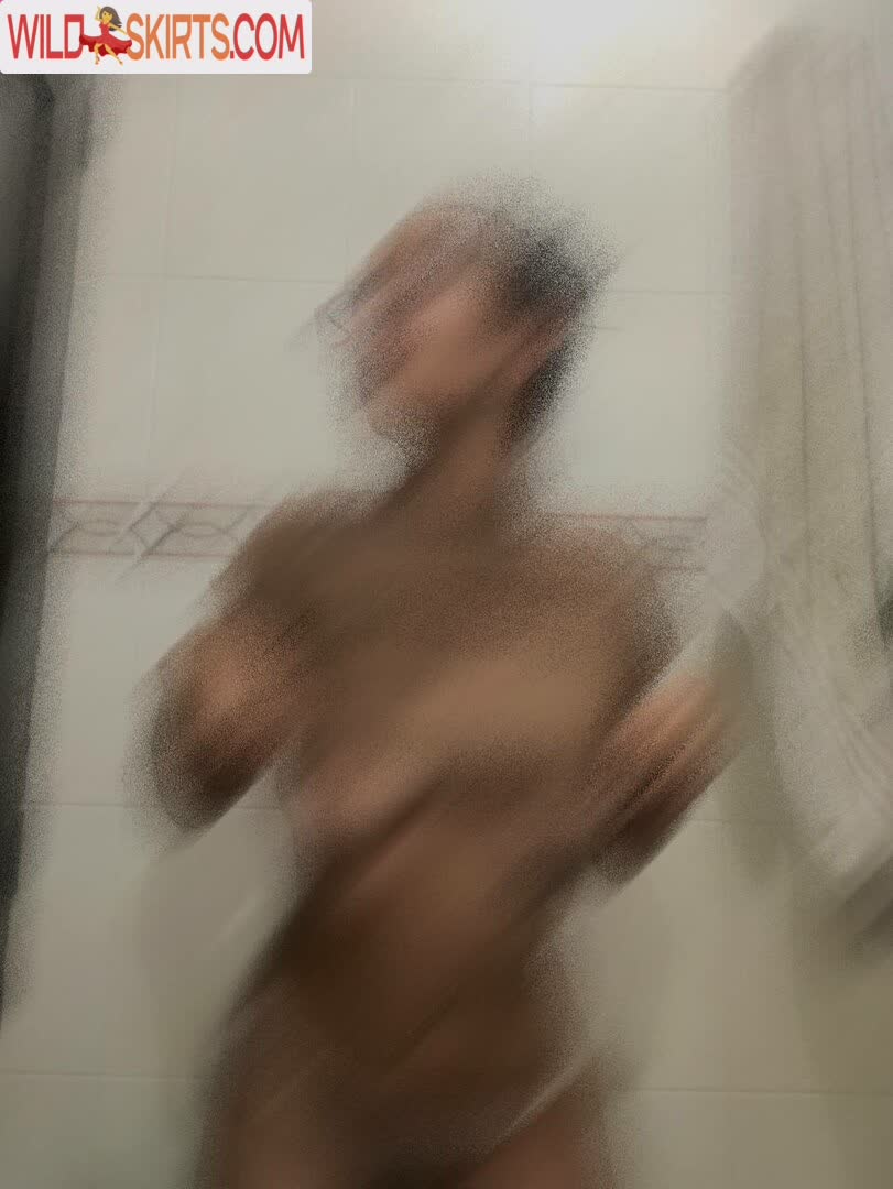 Manuela Valenzuelaaa nude leaked photo #3