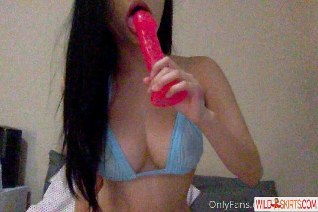 Margaret Nguyen / icybabym / nguyennmarg nude OnlyFans, Instagram leaked photo #9