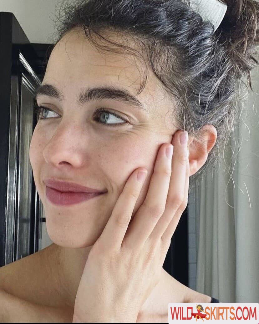 Margaret Qualley / margaretqualley nude Instagram leaked photo