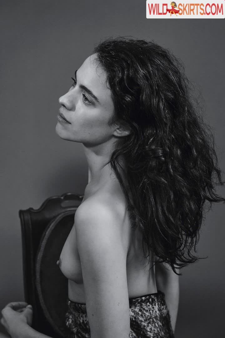 Margaret Qualley / margaretqualley nude Instagram leaked photo #15