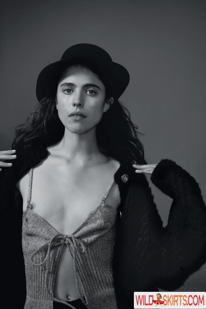 Margaret Qualley / margaretqualley nude Instagram leaked photo #18