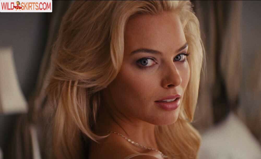 Margot Robbie nude leaked photo #10