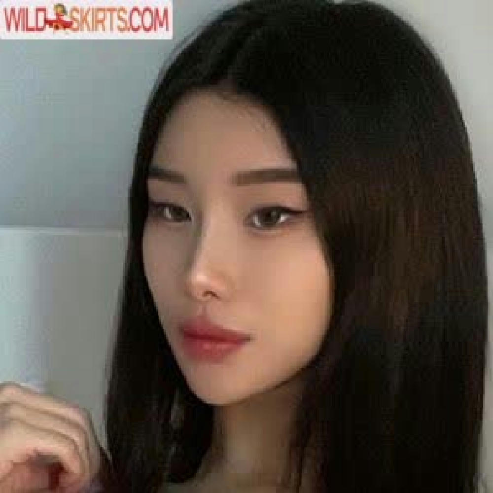 Mari Bambei / bambei / mariyknight nude Instagram leaked photo #8