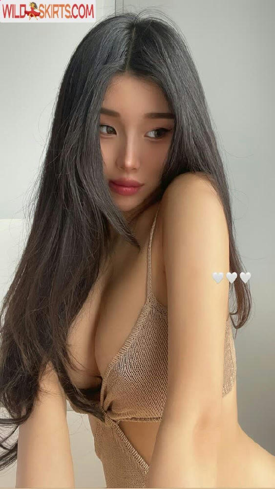 Mari Bambei / bambei / mariyknight nude Instagram leaked photo #25