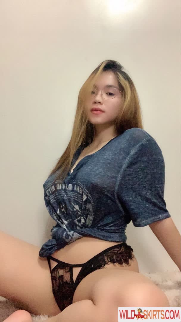 Maria Follosco / maryacedez nude Instagram leaked photo #4