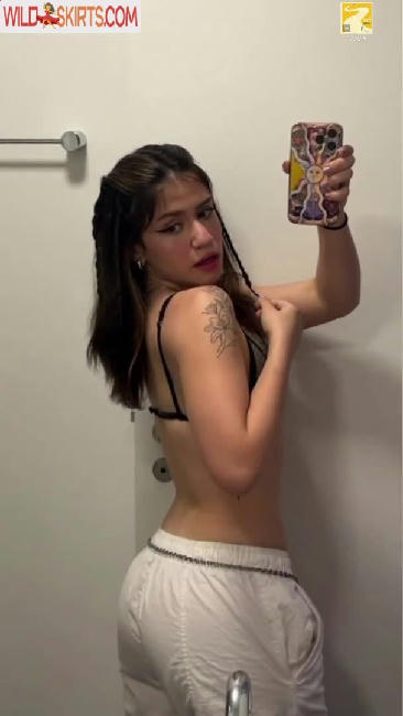 Maria ZB / mpzborges nude Instagram leaked photo #49