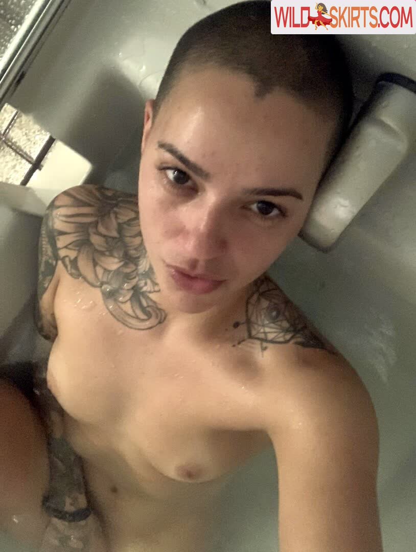 Mariaqteeee nude leaked photo #4