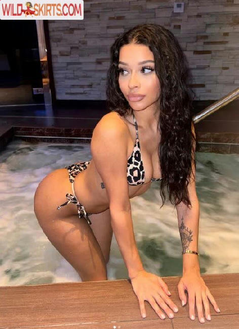 mariemercierr / exoticmerci / mariemercierr nude OnlyFans, Instagram leaked photo #2