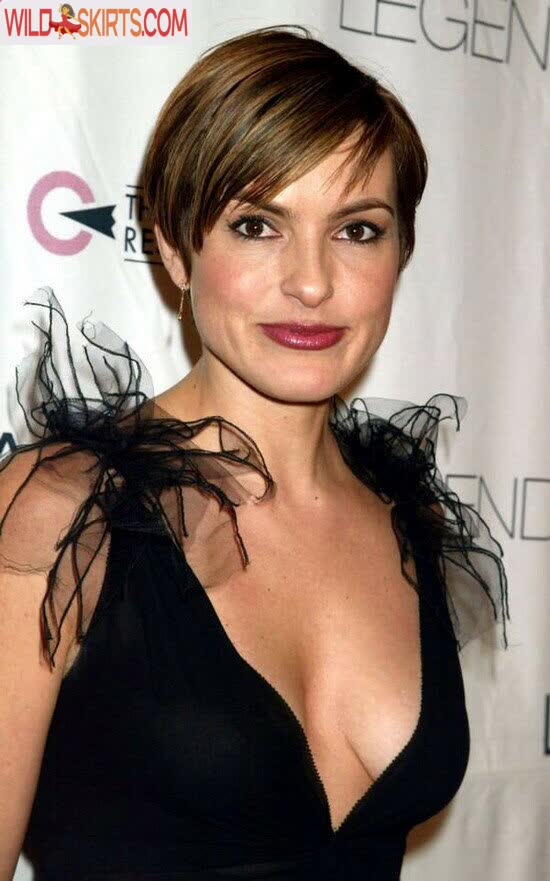 Mariska Hargitay / therealmariskahargitay nude Instagram leaked photo #21