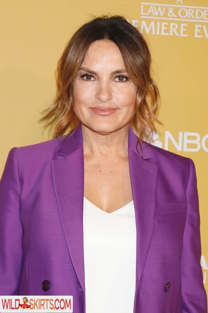 Mariska Hargitay / therealmariskahargitay nude Instagram leaked photo #7