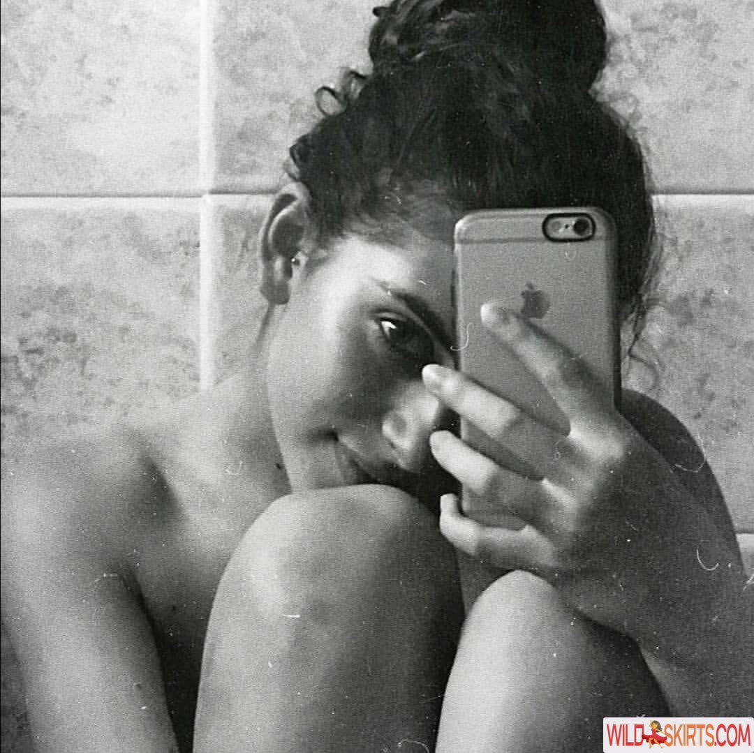 Martina Miticocchio / Ittakestoo / Venison.eyes / martinamiticocchio nude Instagram leaked photo #23