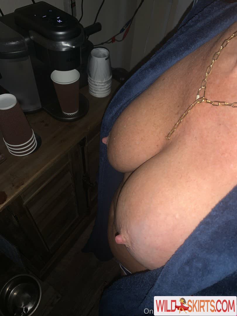 Mary Burke / milfmaryburke / sexymilfmary nude OnlyFans, Instagram leaked photo #10