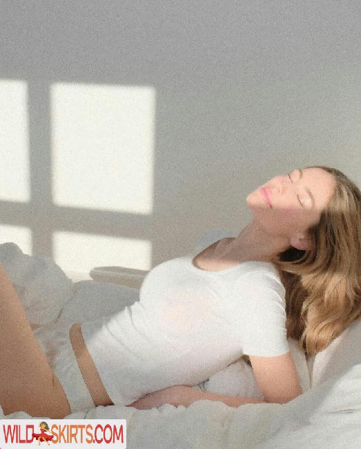 Mathilde Goehler / mathildegoehler nude Instagram leaked photo #5