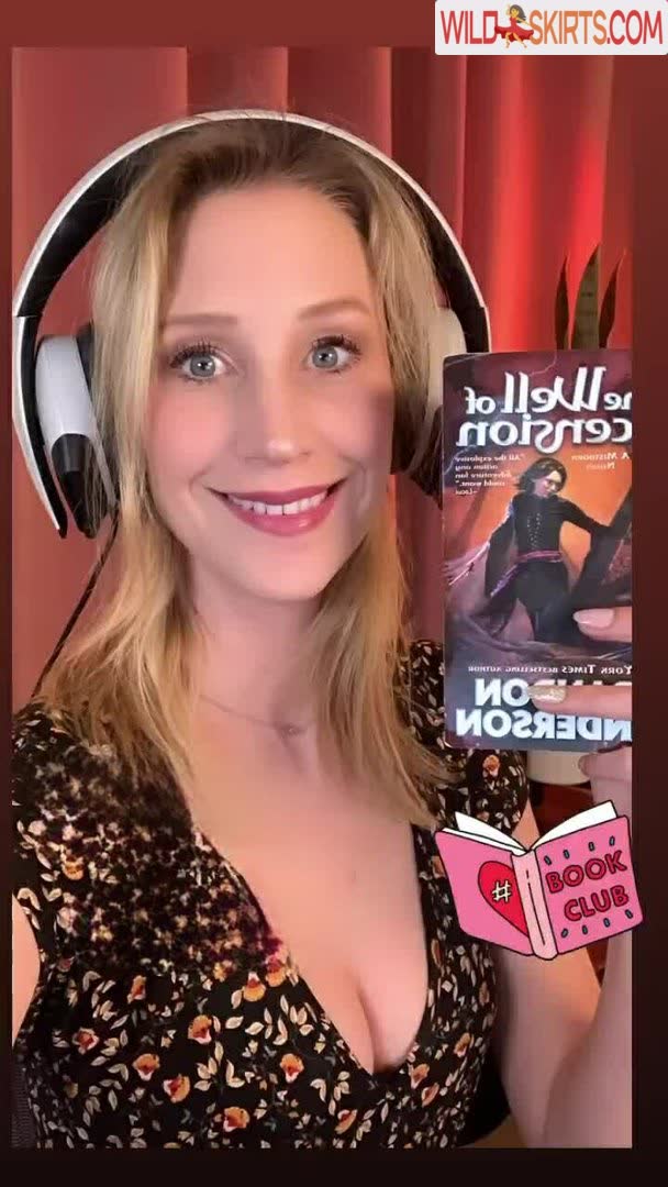 Maude Garrett / geekbomb / maudegarrett nude Patreon, Instagram leaked photo #6