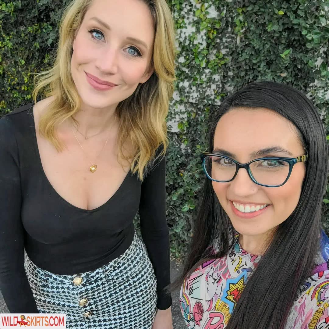 Maude Garrett / geekbomb / maudegarrett nude Patreon, Instagram leaked photo #13