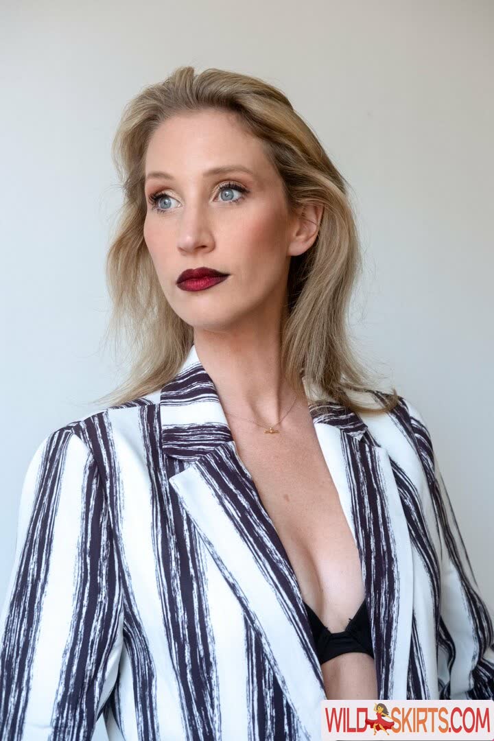 Maude Garrett / geekbomb / maudegarrett nude Patreon, Instagram leaked photo #18