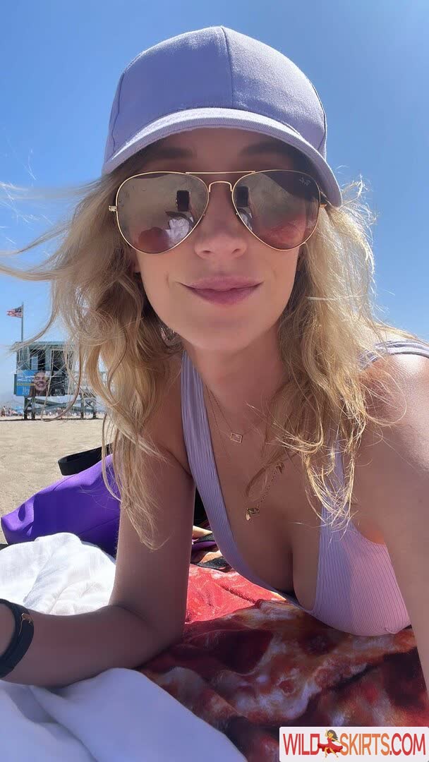 Maude Garrett / geekbomb / maudegarrett nude Patreon, Instagram leaked photo #15