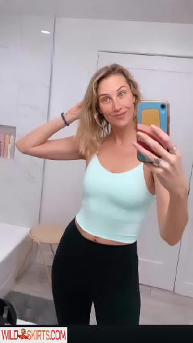 Maude Garrett / geekbomb / maudegarrett nude Instagram leaked photo #40