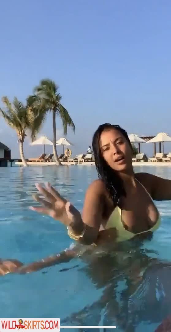 Maya Jama / mayajama nude OnlyFans, Instagram leaked photo #5