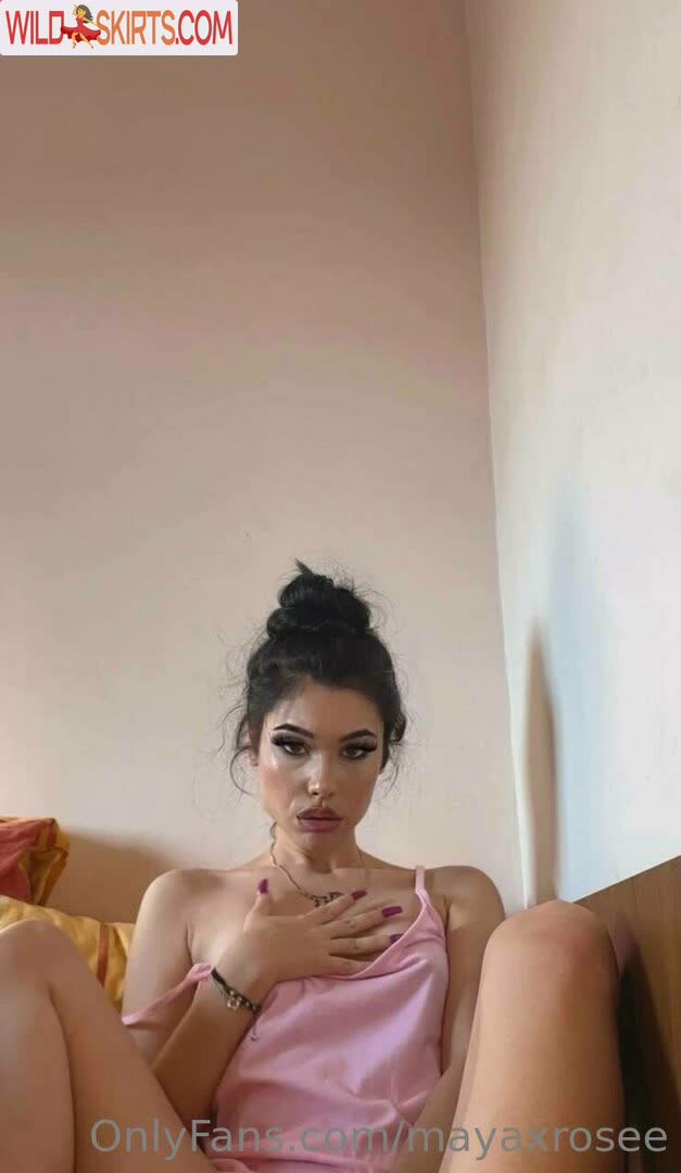 Mayaxrosee nude leaked photo #28