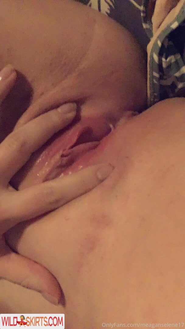 meaganselene17 / meaganselene17 / meganmichele__ nude OnlyFans, Instagram leaked photo #15