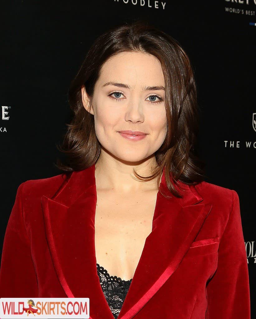 Megan Boone nude leaked photo #18