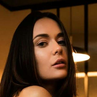 Megan Desaever nude photos & videos