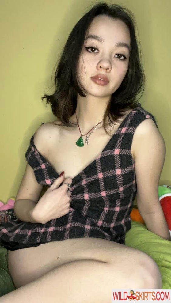 Mei Long / MeiLonggg / mei_long / mei_longgg nude OnlyFans, Instagram leaked photo #2