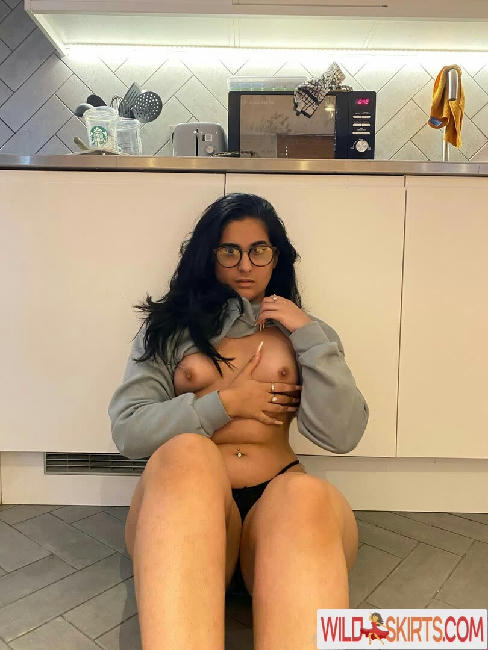 Mel / Melfarahmand / melisaoffiziell nude OnlyFans, Instagram leaked photo #23