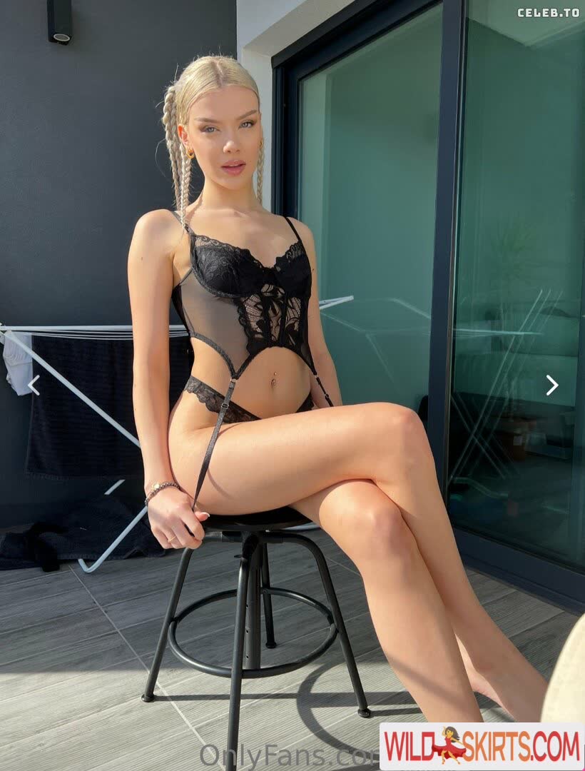 Melina Celine / German influencer / melinaceline nude OnlyFans, Instagram leaked photo #25