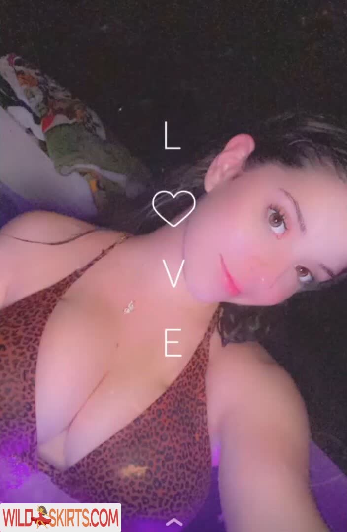 Melissa Aguilar / meli_aguilar / valeriaaguilar9 nude OnlyFans, Instagram leaked photo #10