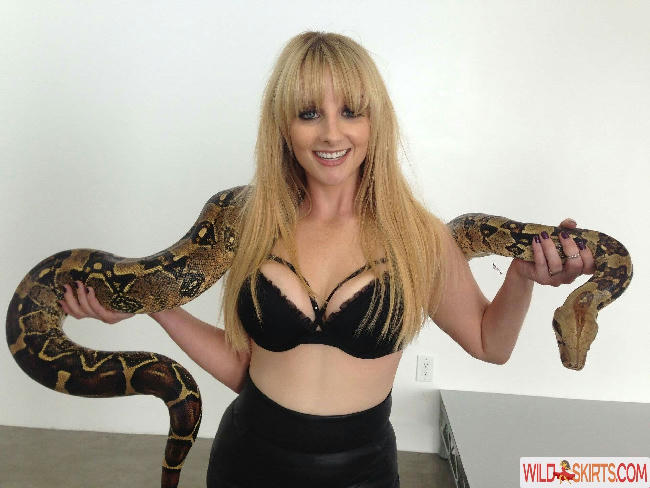 Melissa Rauch / melissarauch nude Instagram leaked photo #12