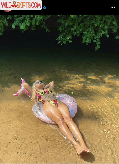 Melissa Reddy nude leaked photo #18