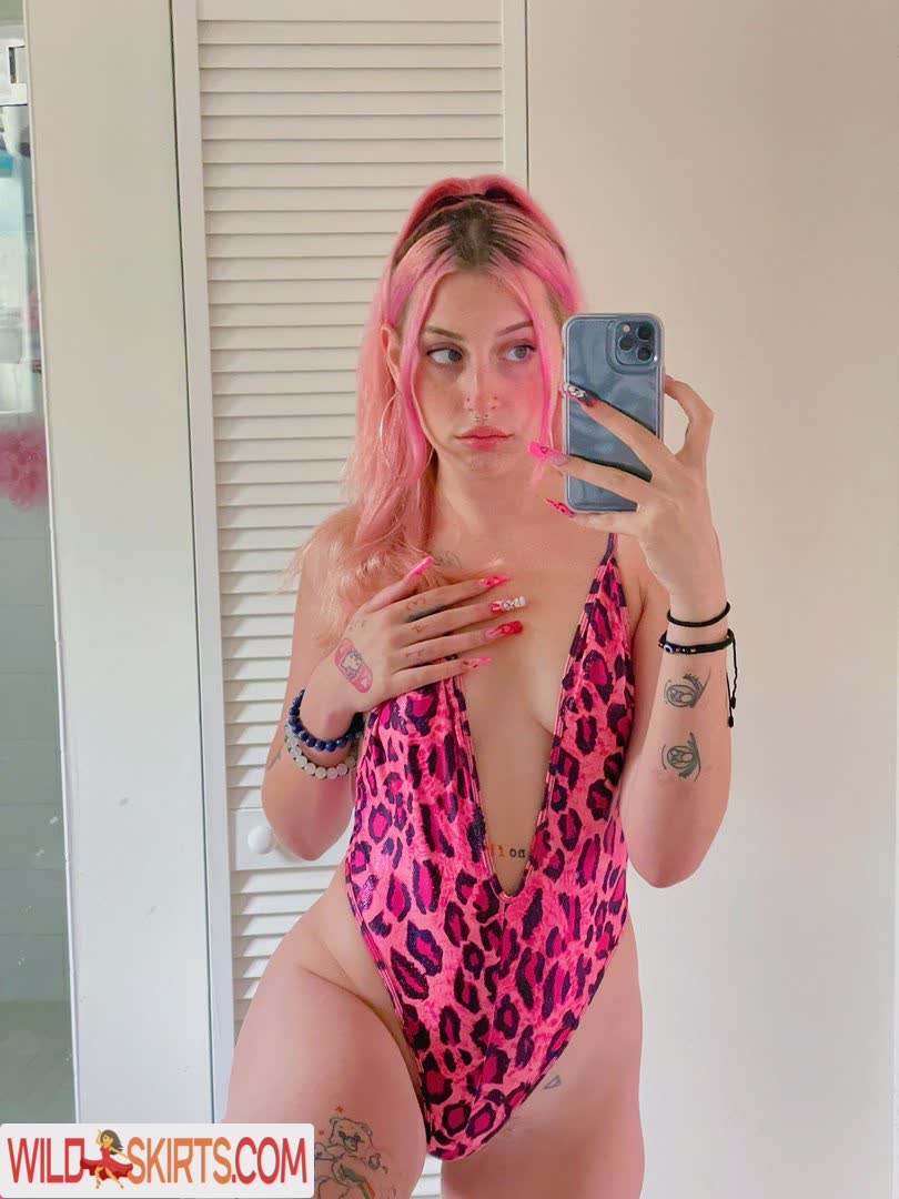 Melody Parker / iloveconch / melodyparker69 nude OnlyFans, Instagram leaked  photo #8