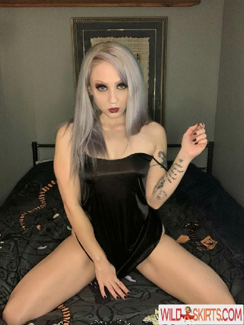melyndamoon / elfrotica / melyndamoon nude OnlyFans, Instagram leaked photo #2
