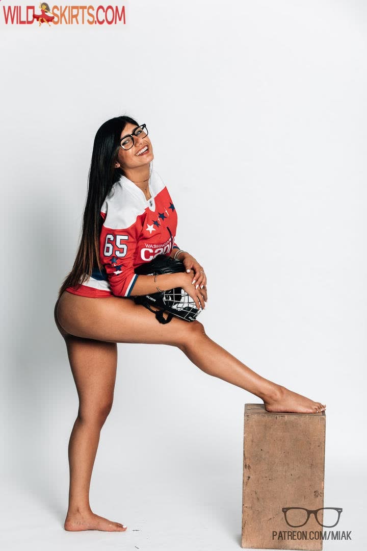 Mia Khalifa nude leaked photo #135