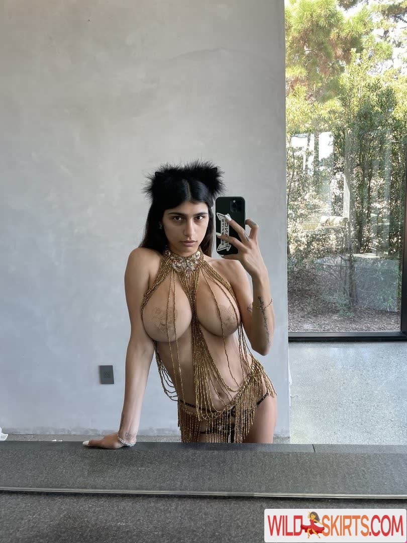 Mia Khalifa nude leaked photo #327